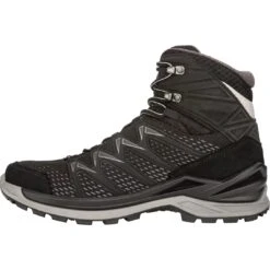 LOWA Innox Pro GTX Mid Shoes - Black/grey -Lowa Trail Sales Store 310703 9930 innox pro gtx mid schuhe black grey 4 1261180