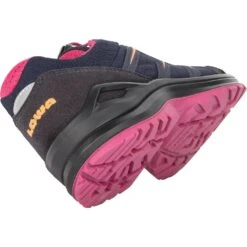 LOWA Maddox GTX LO Junior Kids Shoes - Navy/fuchsia (Size 36-39) 10 LOWA Maddox GTX LO Junior Kids Shoes - Navy/fuchsia (Size 36-39) -Lowa Trail Sales Store 340121 6918 maddox gtx lo junior kinderschuh navy fuchsia 5 1268239