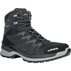 Lowa Innox Pro GTX Mid Hiking Boot - Men's